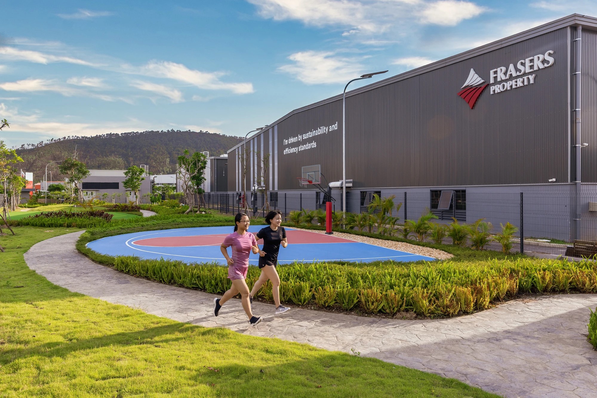 Industrial Centre Dong Mai in northern Vietnam’s Quang Ninh province is a 12.5-hectare masterplanned industrial estate with recreational spaces to encourage tenant engagement and well-being. Phase 1 of the development was completed and fully-leased in 2024, with Phase 2 recently launched, comprising 48,000 sqm of modern ready-built industrial space.